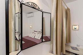 Villa George Santorini