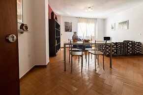 Sitito Escribano Apartment