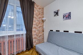 FlatHome24 on Yaroslavskiy 38