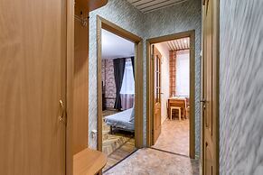 FlatHome24 on Yaroslavskiy 38