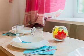 FlatHome24 on Yaroslavskiy 38