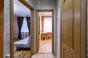 FlatHome24 on Yaroslavskiy 38