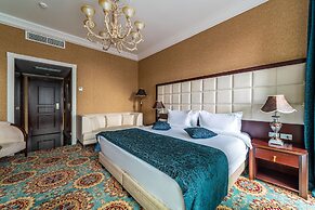 Nevskiy Eclectic by AKYAN