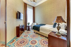 Nevskiy Eclectic by AKYAN