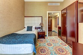 Nevskiy Eclectic by AKYAN