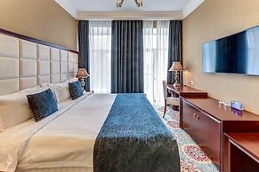 Nevskiy Eclectic by AKYAN