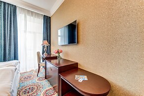 Nevskiy Eclectic by AKYAN