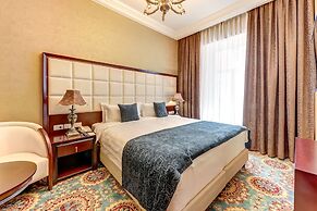 Nevskiy Eclectic by AKYAN