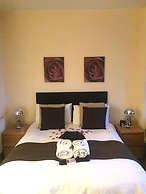 The Carlton Holiday Apartments