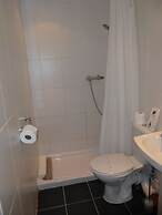 The Carlton Holiday Apartments