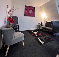 The Carlton Holiday Apartments