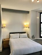 The Carlton Holiday Apartments