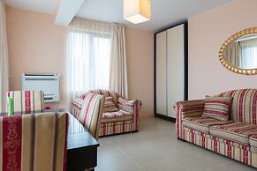 Apartment Rich Beach Nessebar