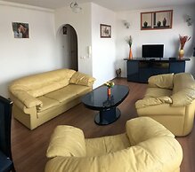 Lotusz Apartments