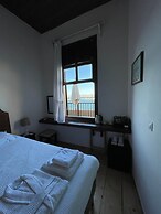 Captain Vasilis Hotel