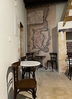 Captain Vasilis Hotel