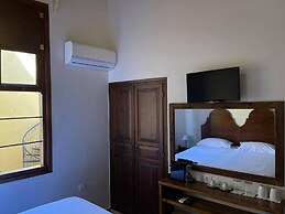 Captain Vasilis Hotel