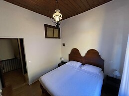 Captain Vasilis Hotel