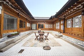 STAY256 Hanok Guesthouse