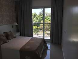 9 de Julio Park Suites