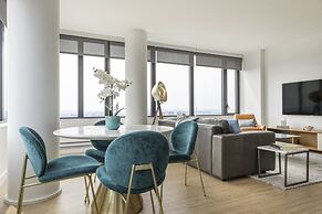 Deedee's Sky Rise Apartments - Newport 2