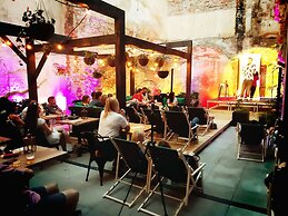 Draggo House- Hostel