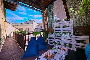 Draggo House- Hostel