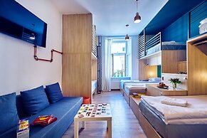 Draggo House- Hostel