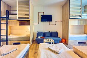 Draggo House- Hostel