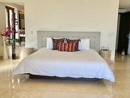 Cabo 2-Punta Esmeralda
