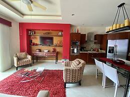 V399 - Casa Round Up