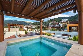 V399 - Casa Round Up