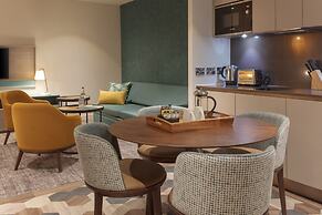 Staybridge Suites London Heathrow - Bath Road by IHG