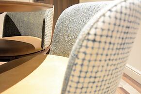 Staybridge Suites London Heathrow - Bath Road by IHG