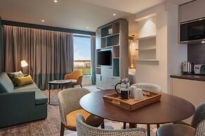 Staybridge Suites London Heathrow - Bath Road by IHG