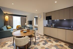 Staybridge Suites London Heathrow - Bath Road by IHG