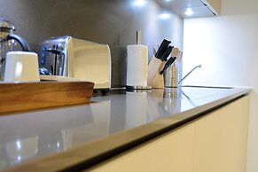 Staybridge Suites London Heathrow - Bath Road by IHG