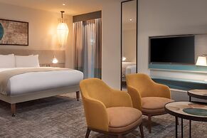 Staybridge Suites London Heathrow - Bath Road by IHG