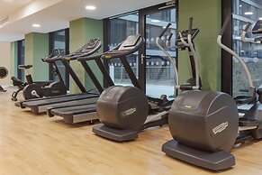 Holiday Inn London Heathrow - Bath Road by IHG