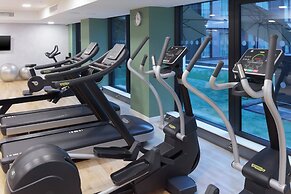 Holiday Inn London Heathrow - Bath Road by IHG