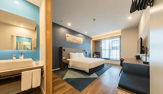 Holiday Inn Express Wuhan Optical Valley by IHG