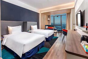 Holiday Inn Express Wuhan Optical Valley by IHG