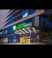 Holiday Inn Express Wuhan Optical Valley by IHG
