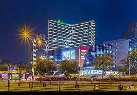 Holiday Inn Express Wuhan Optical Valley by IHG