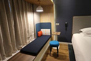 Holiday Inn Express Wuhan Optical Valley by IHG