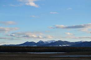 Meadow Lake Guest Ranch