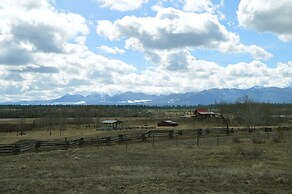 Meadow Lake Guest Ranch
