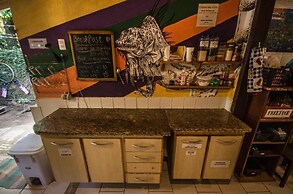 Mambembe Hostel - Ilha Grande