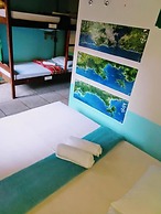 Mambembe Hostel - Ilha Grande