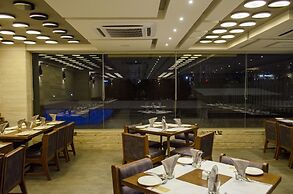 Hotel Grand Elegance